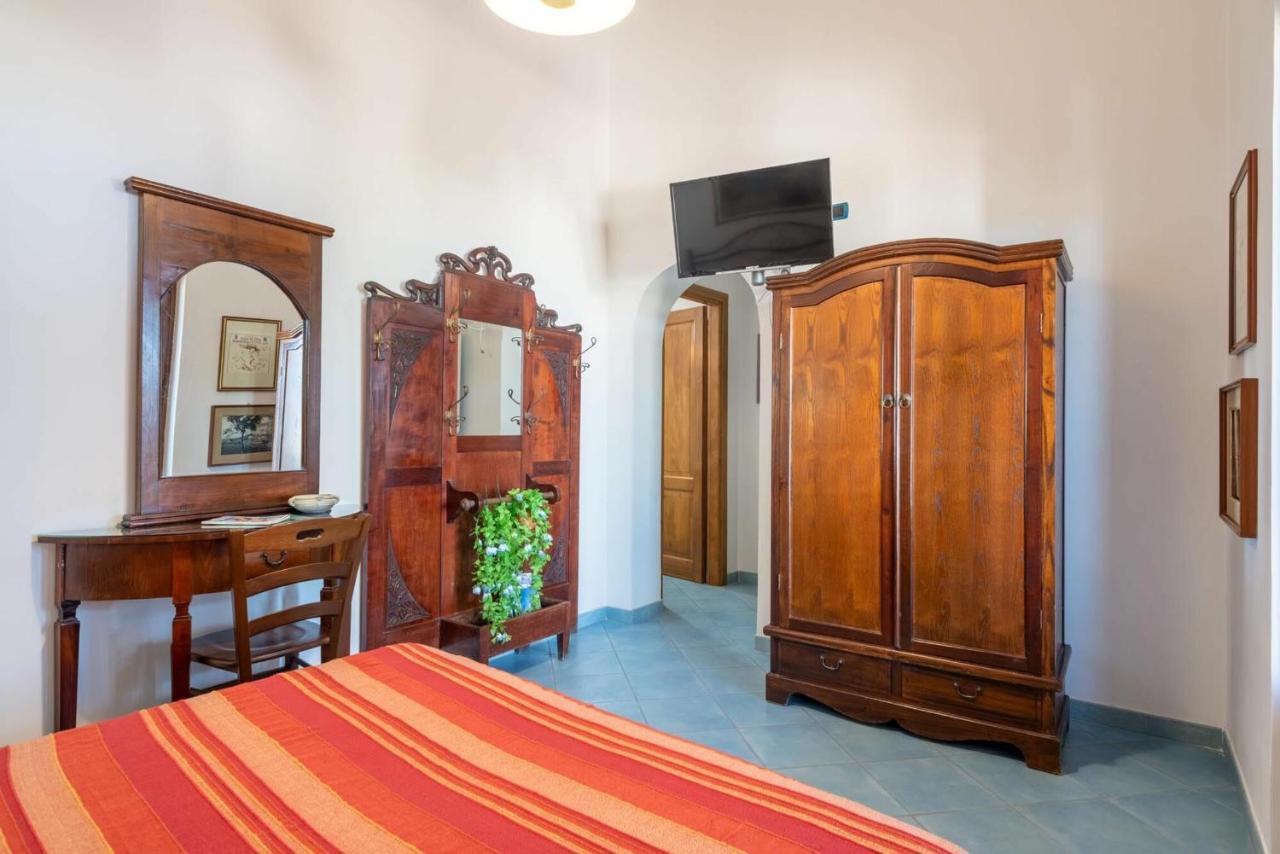 Casa Vacanza Artemis Lipari  Exterior foto