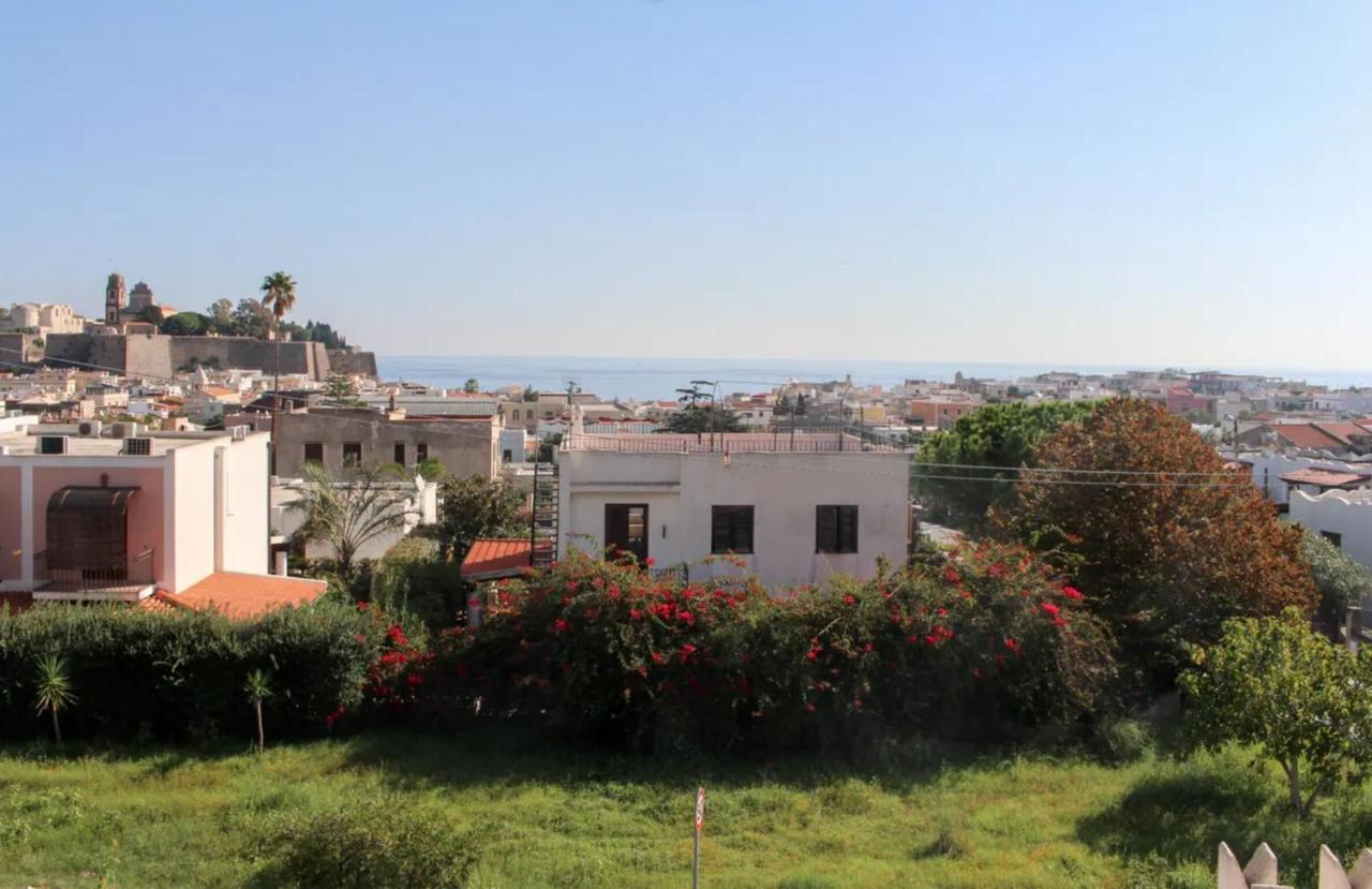 Casa Vacanza Artemis Lipari  Exterior foto